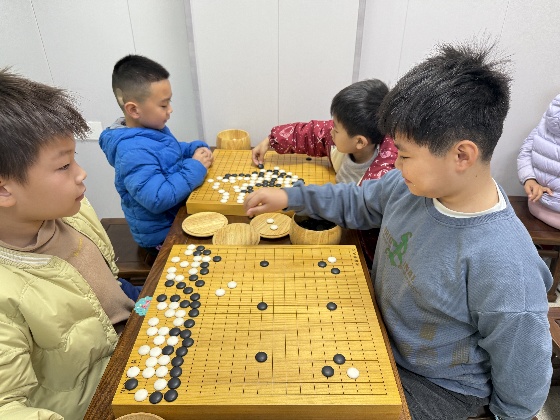 兩兩對(duì)弈3_副本.jpg