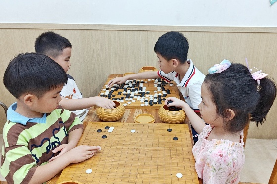 高手過(guò)招，步步驚險(xiǎn)_副本.jpg